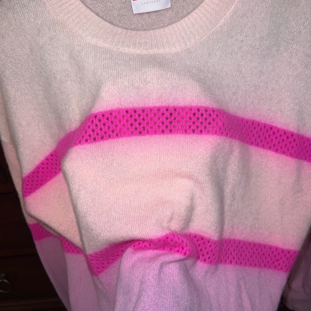 BRODIE Cashmere Pink Sweater Top - Picture 5 of 5